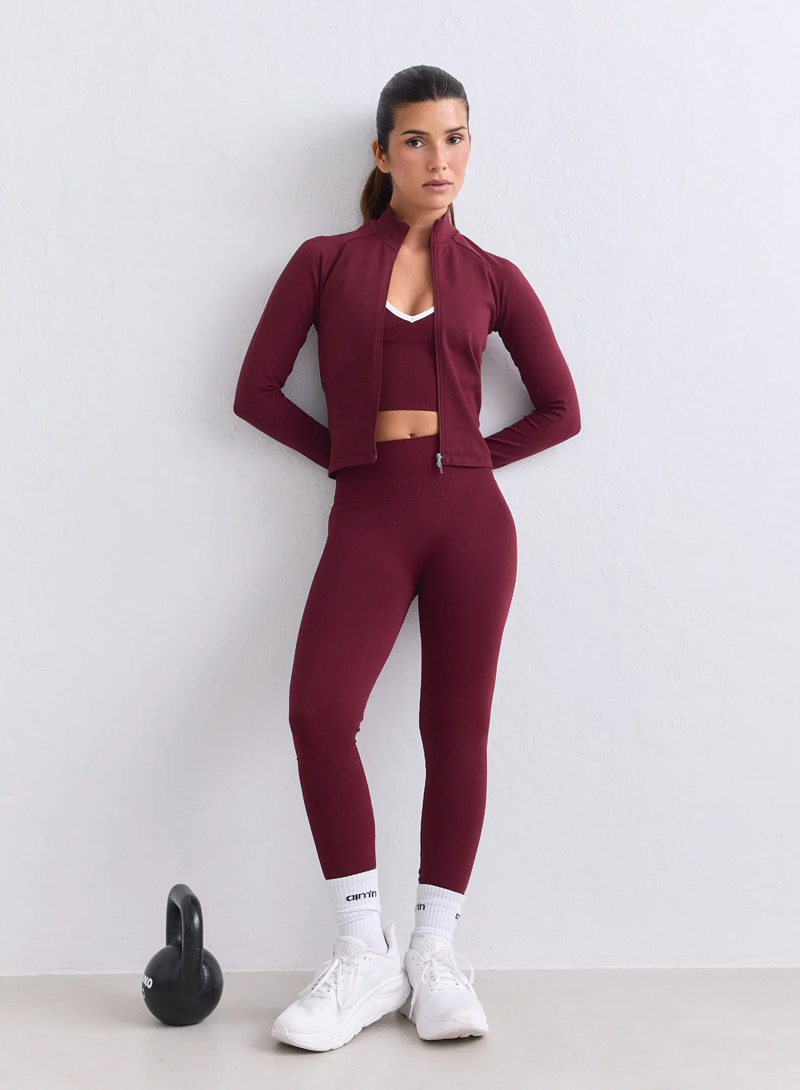 Merlot Shape Seamless Petite Tights - Image 3
